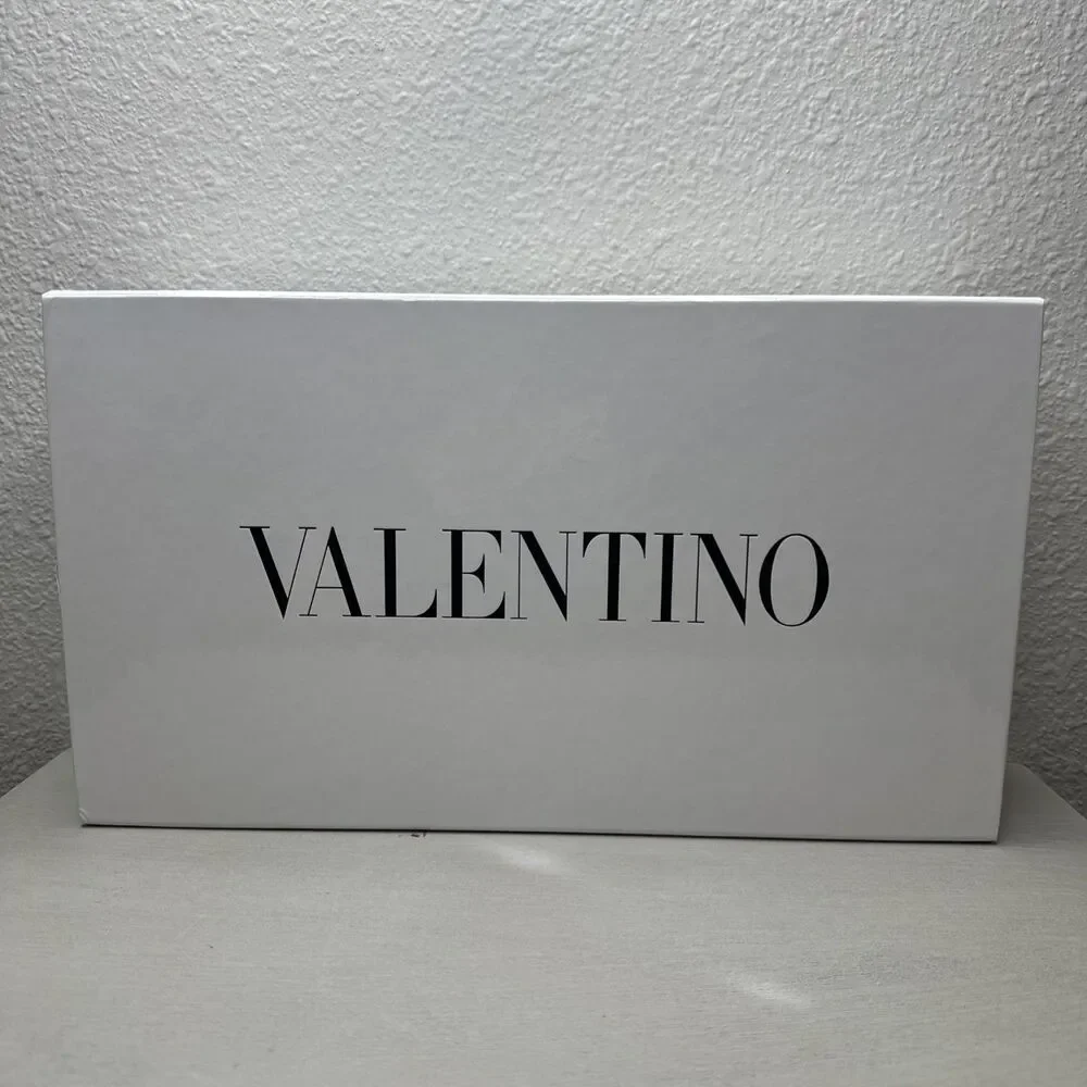Valentino Spike Matte Lipstick 12 Piece Box Set BRAND NEW